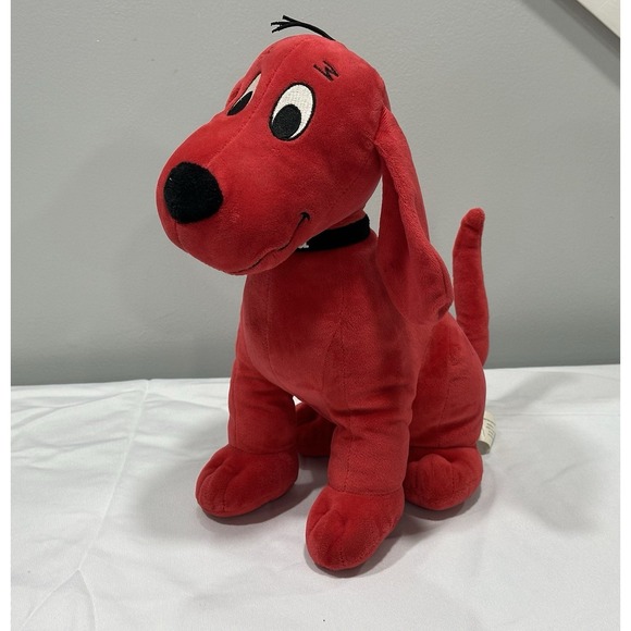 kohl's cares Other - Kohls Clifford The Big Red Dog Plush 13"
